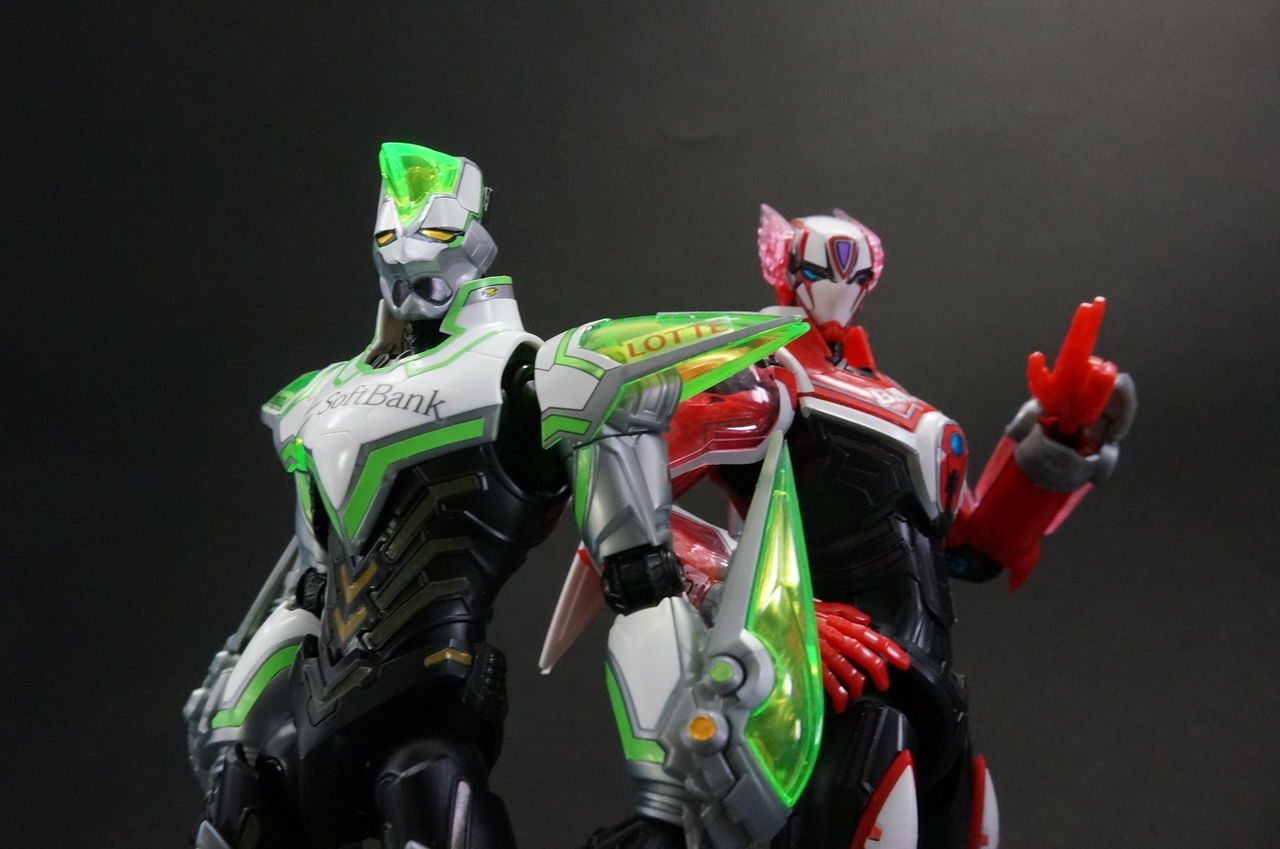 WILD TIGER フィギュア 2体セット WILD TIGER フィギュア 2体セット 71k8Ts6Ty+L._UF894