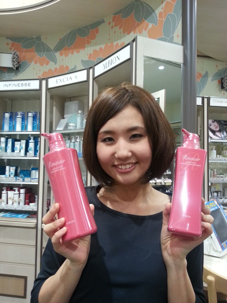 アルビオン ルネセアヘア&スカルプディープクレンジングシャンプー