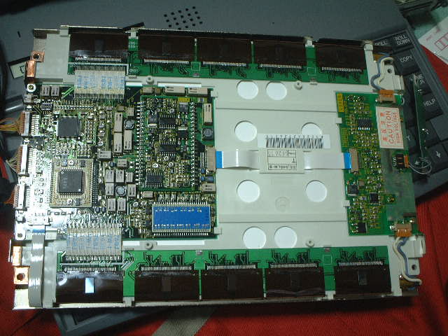 4級塩電解コンデンサ交換 PC-98の液晶修理編 : JO2KVB移動運用記録 4級塩電解コンデンサ交換 PC-98の液晶修理編 : JO2KVB移動運用記録