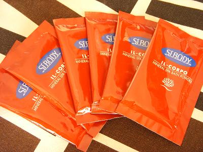 イル コルポ ミネラルバスパウダー