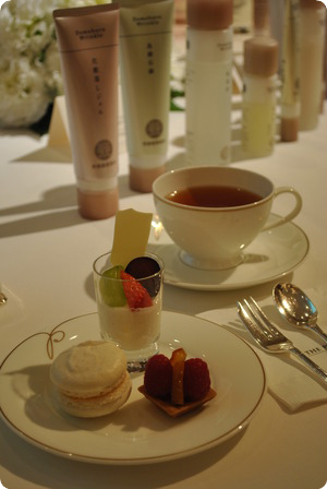 マカロン・ラズベリー&オレンジタルト・フロマージュブランムース