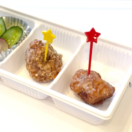 うどんスープ鶏のから揚げ