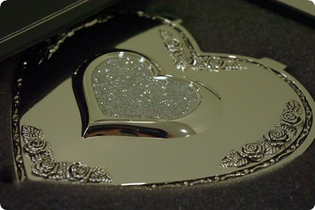 iHeart Jewelry Box Speaker for iPod2