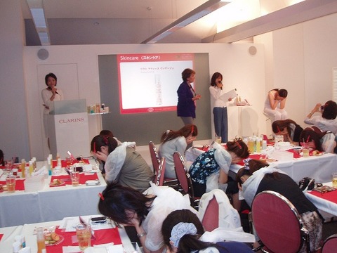 ��եȥ��ե����̥ӥ���������ɤäơ�����