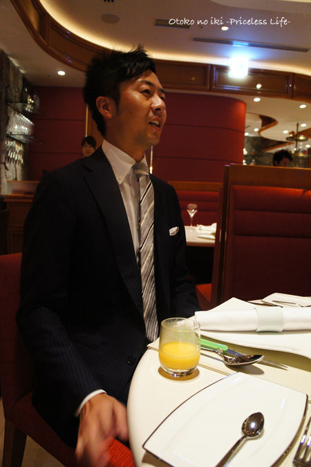 0801-12GINZAロジェ