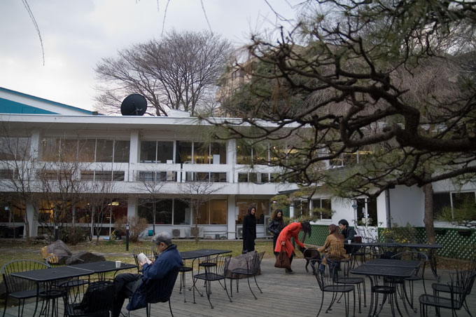 日仏学院-2庭