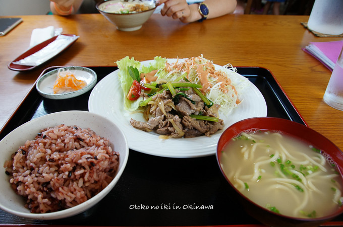 1002OkinawaFood9月-15