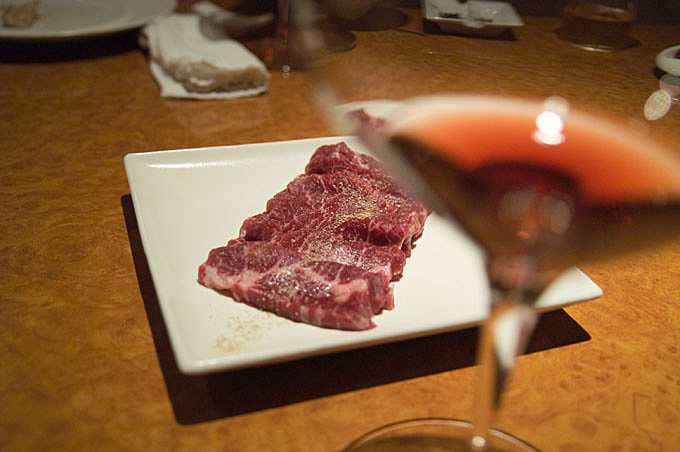 ワインと肉