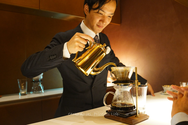 GRAND CRU CAFE (銀座)コーヒーの頂点を識る : 漢(オトコ)の粋 GRAND CRU CAFE (銀座)コーヒーの頂点を識る : 漢(オトコ)の粋