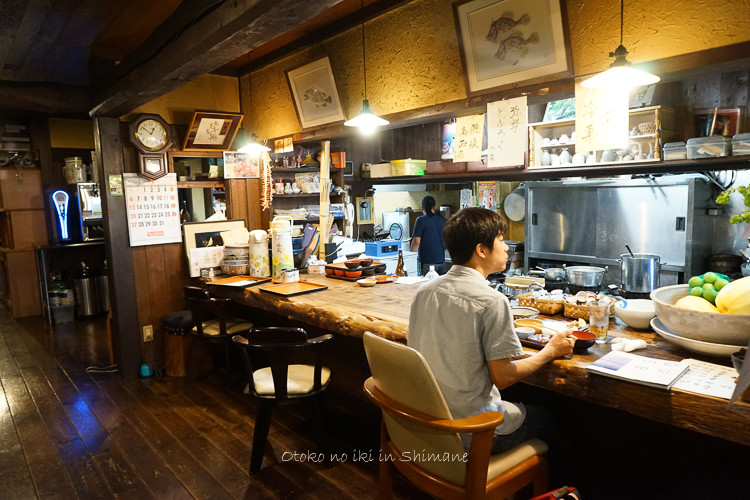 田吾作 島根 益田を代表する居酒屋へ 漢 オトコ の粋