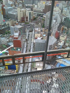 E20110615-200