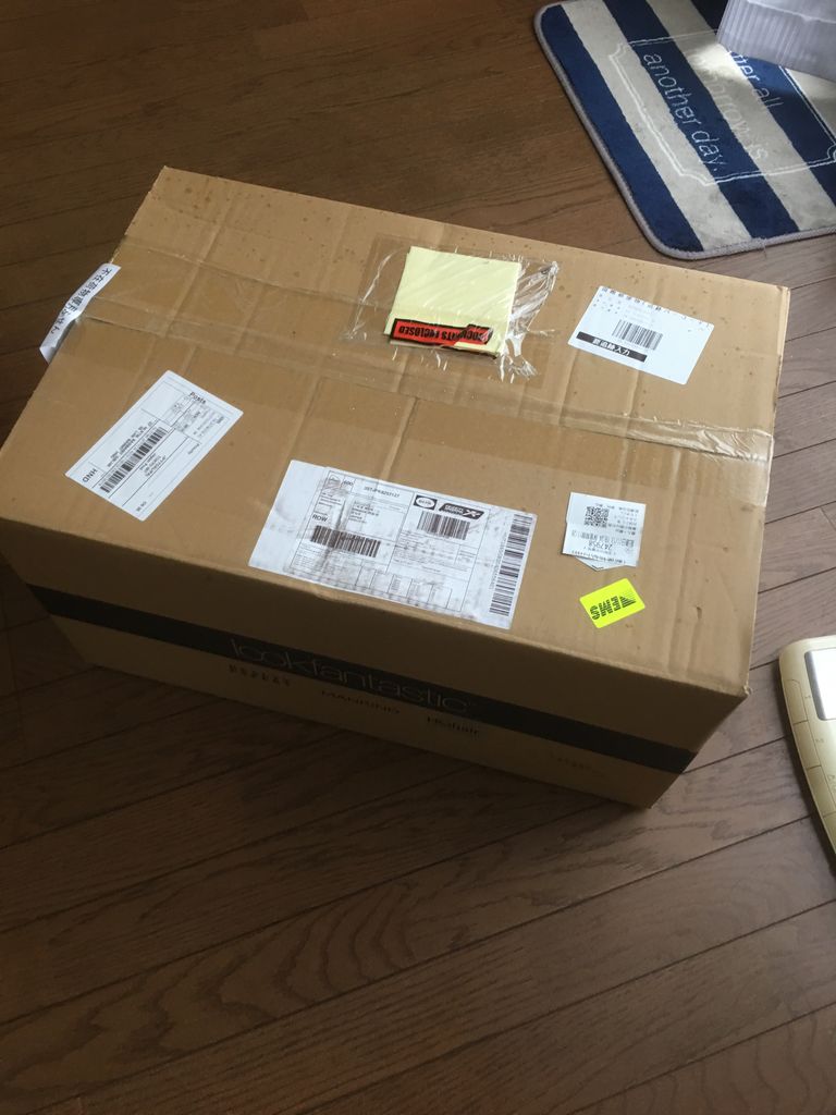 初マイプロテイン届いた 5kgプロテインと10l容器 Ddr成長日誌 Ddrでダイエット