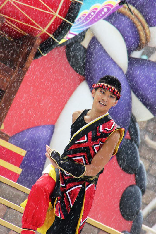 8 13 爽涼鼓舞 ｅｍｂｕメインダンサーさん キャサp 舞浜下町散歩