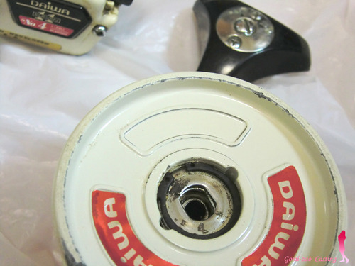 ダイワ イレブン NO4 スピニングリール オールド