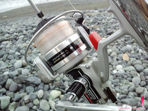 DAIWA スピニングリール スポーツライン ST2