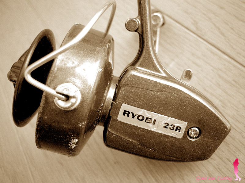 外国人の嫁になれ 「RYOBI 23R」 骨董スピニング : ・・・ごみ竿ですが