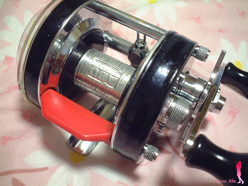 OLD ABU ambassadeur 5600C 赤べろ☆彡 1977年 : ・・・ごみ竿
