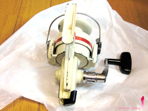 ダイワ イレブン NO4 スピニングリール オールド