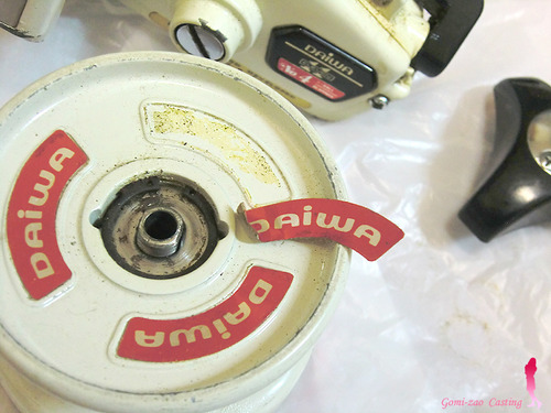 ダイワ イレブン NO4 スピニングリール オールド