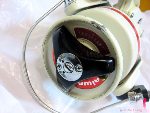 ダイワ イレブン NO4 スピニングリール オールド