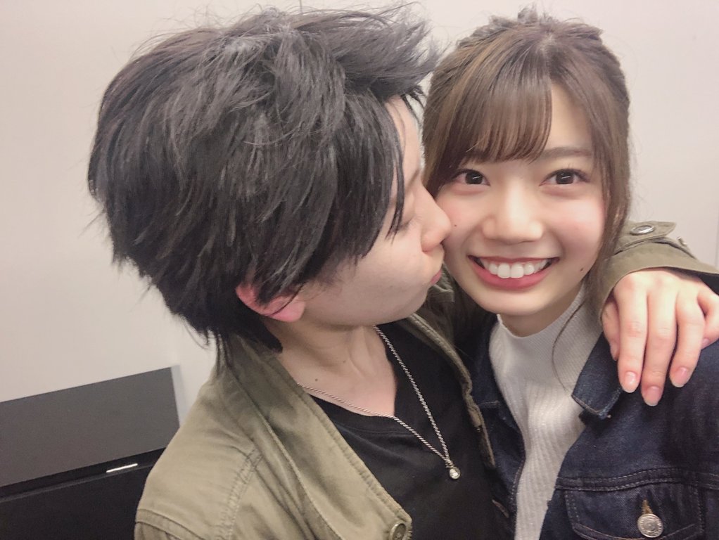 ワイルド系イケメンにキスされて幸せそうな高本彩花が可愛すぎるwwwwww 欅坂46まとめdx ワイルド系イケメンにキスされて幸せそうな高本彩花が可愛すぎるwwwwww 欅坂46まとめdx
