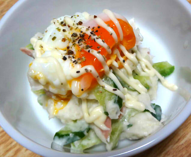 塩麹で漬けたキュウリで作るポテトサラダ Pinky Honey 塩麹で漬けたキュウリで作るポテトサラダ Pinky Honey