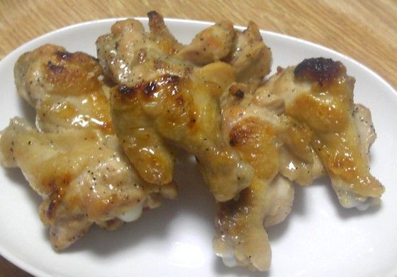 ピーマンの肉詰め 鶏手羽元の塩焼き Pinky Honey ピーマンの肉詰め 鶏手羽元の塩焼き Pinky Honey