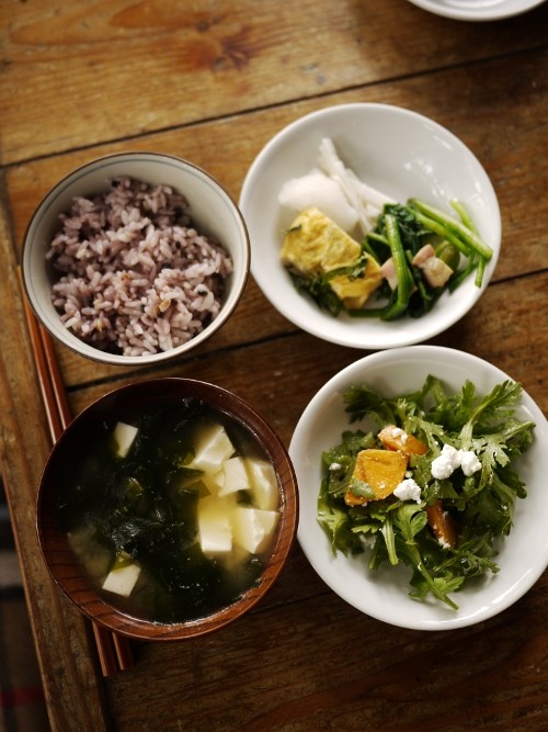 いさきの骨で引いた出汁で朝の味噌汁 気仙沼の遊び方