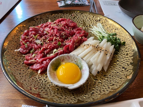 グルメ】韓国でユッケとチヂミを食べるなら「愉快ハンチョッシ