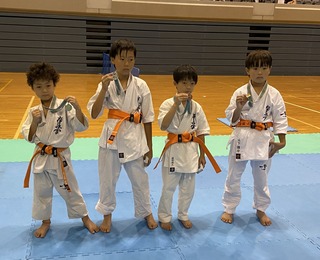 00D1318F-F0AF-44F3-867C-92B9FBC1EAC3