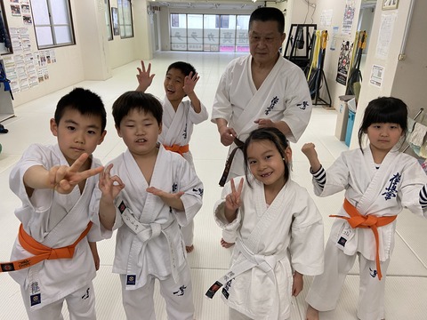 E53525B1-D172-496B-AD2F-702C5AA8553F