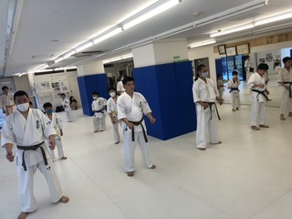 E424DFE2-390C-4D8B-8509-5BD7DC10D244