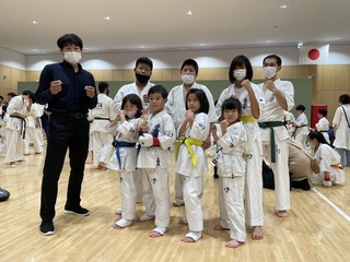 2A429F3C-BA47-4081-BED9-2DED4A40099F