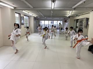 000BF1A8-B823-4F5E-B905-FDCF1C4DF3D4