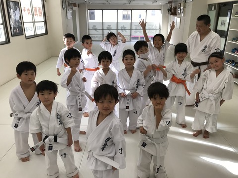 9F500EB8-B0D0-495D-B3BA-EFCBC2212B56