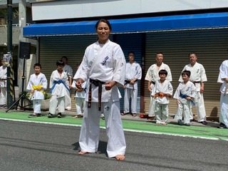 0736BEA3-5DBE-4F39-9563-3DF55BE45812