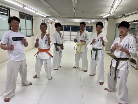 106A4EB3-05F5-421E-944D-74B1E32A8F4F