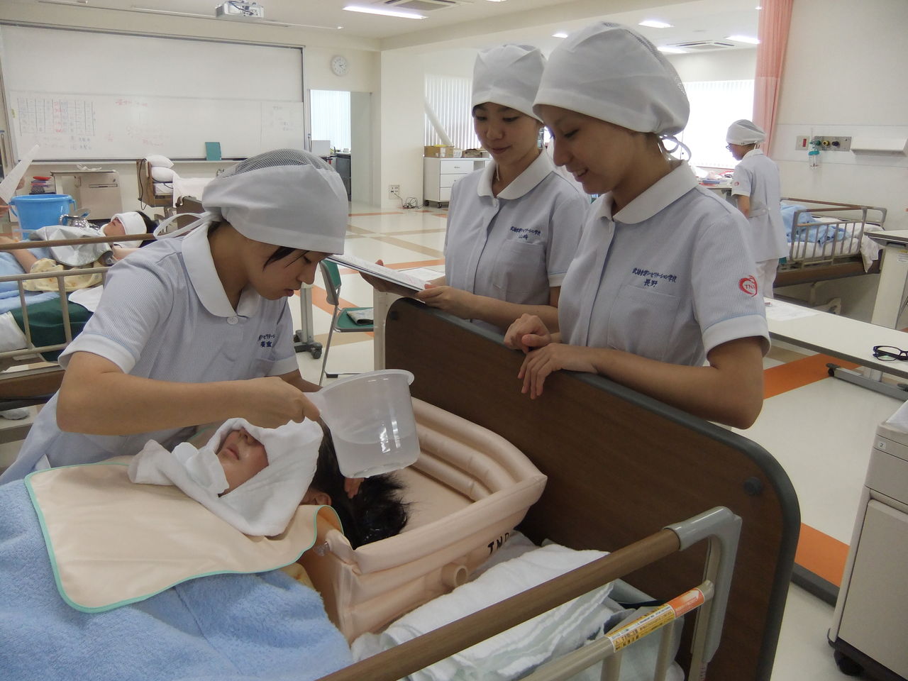 基礎看護技術 洗髪 看護学科のblog