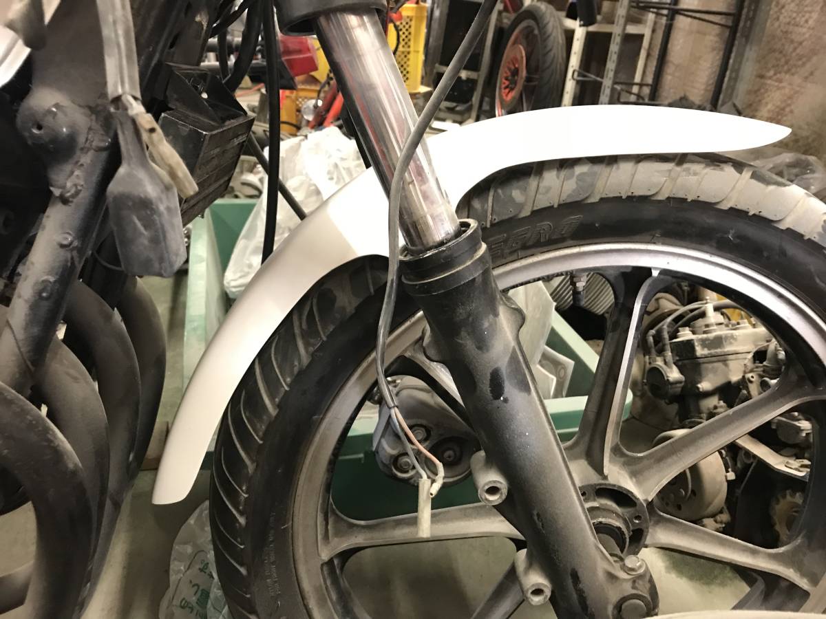 YD125 いよいよフロントフェンダーもFRP化！トンガリフェンダー