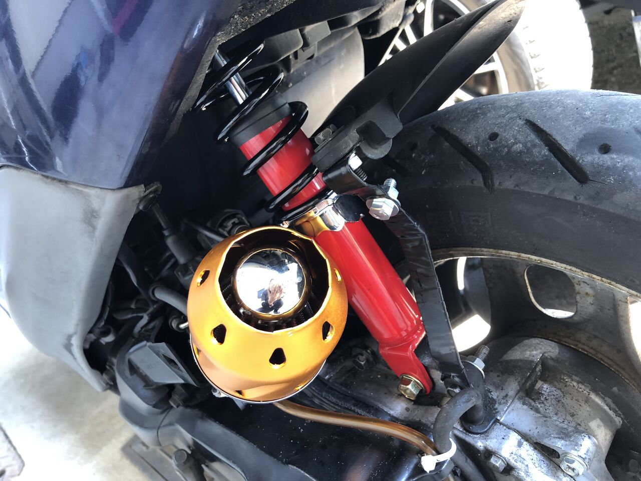 ディオ(AF34)チェスタのサス交換をしてみた。 : おじおばの奮闘記 ディオ(AF34)チェスタのサス交換をしてみた。 : おじおばの奮闘記