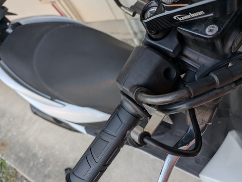 トリシティ125(EBJ-SE82J)グリップヒーター取り付け : きょうまるの奮闘記