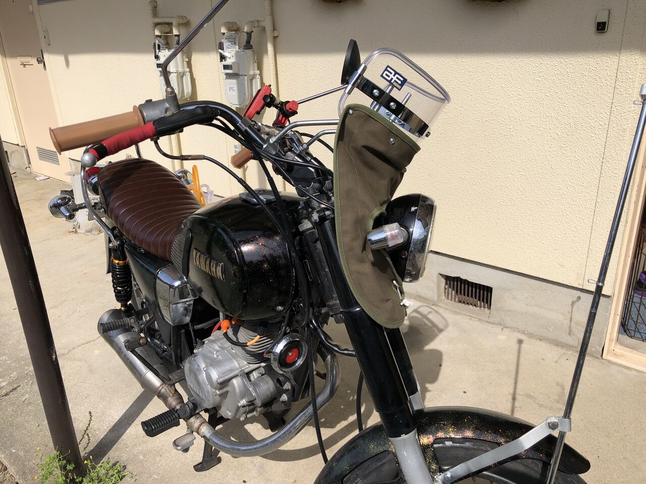 YD125に風防を取り付け！ : おじおばの奮闘記