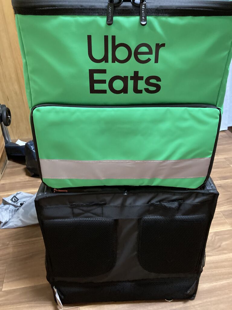 ウーバーバッグコンパクトとレギュラーバッグどちらを買おう ウーバーバッグコンパクトとレギュラーバッグどちらを買おう