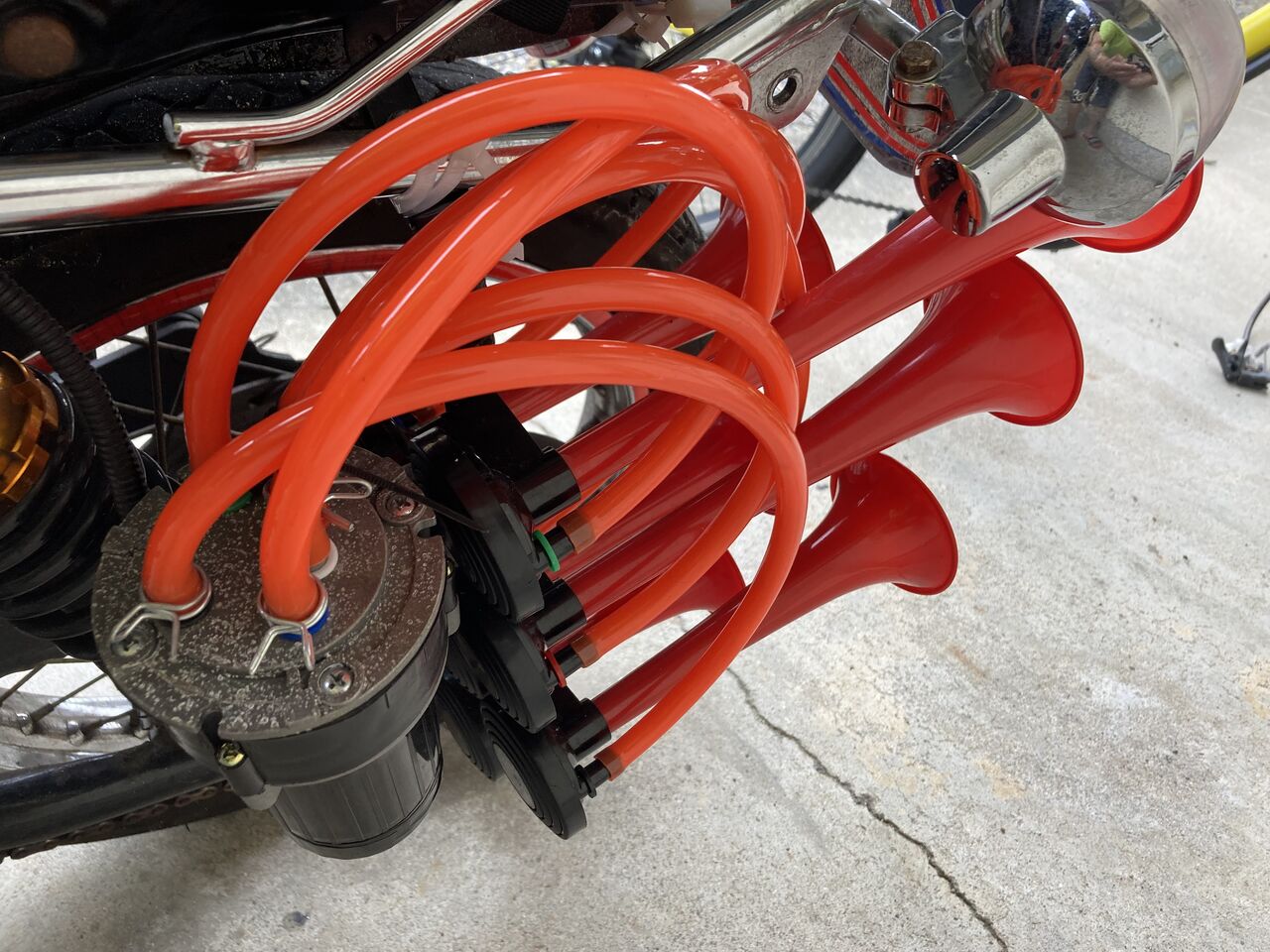 YDの6連ミュージックホーンを5連に付け替えるぞ❗️ : おじおばの奮闘記