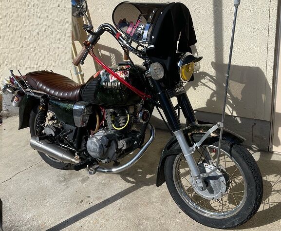 YD125 短風防をZ-FATHER 旭風防 スモーク(黒布タレ)へ変更して YD125 短風防をZ-FATHER 旭風防 スモーク(黒布タレ)へ変更して