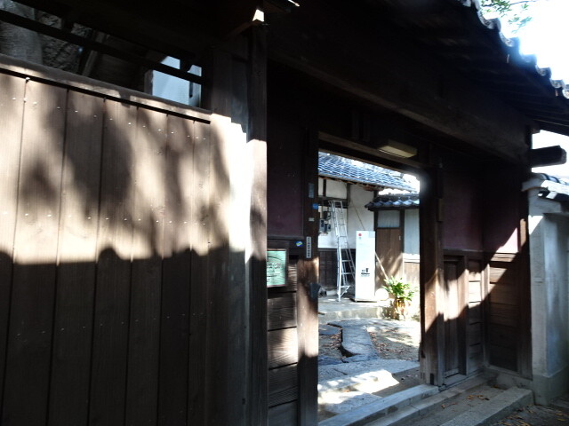 真鍋家住宅の門