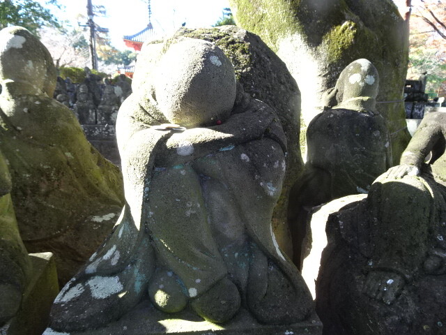 眠いのか悲しいのか