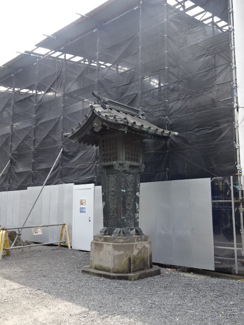 青銅灯籠