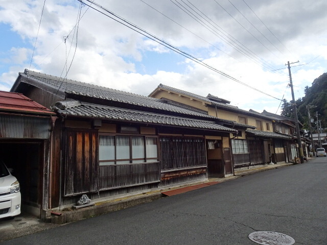 ちりめん街道