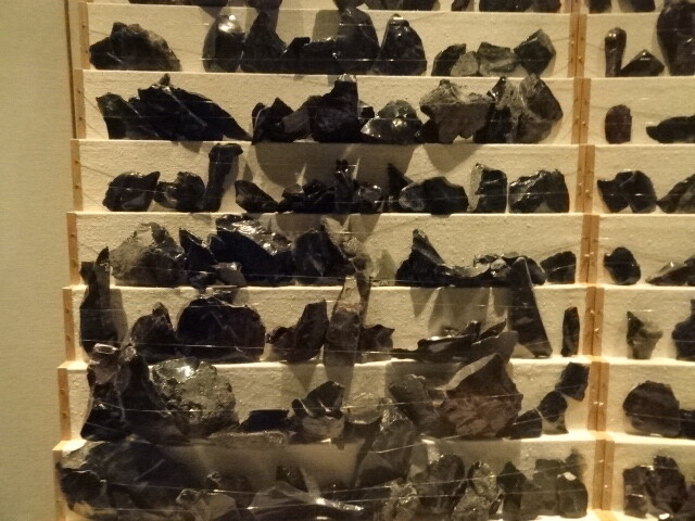黒曜石